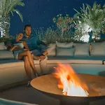 Nous Santorini Mesaria