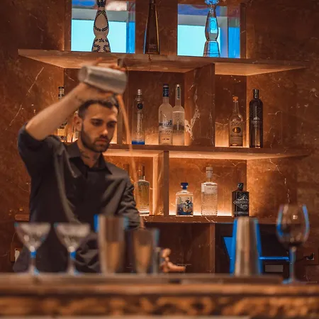 Nous Santorini Rezort Mesariá