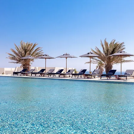 Ośrodek wypoczynkowy Nous Santorini 5*