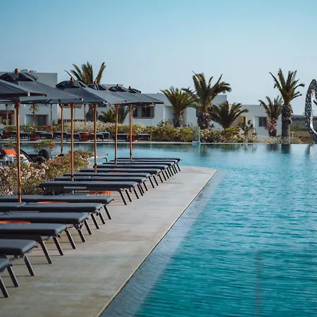 Nous Santorini 5*