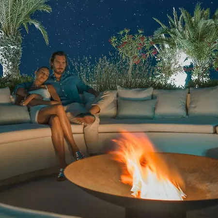 Nous Santorini, A Member Of Design Mesariá
