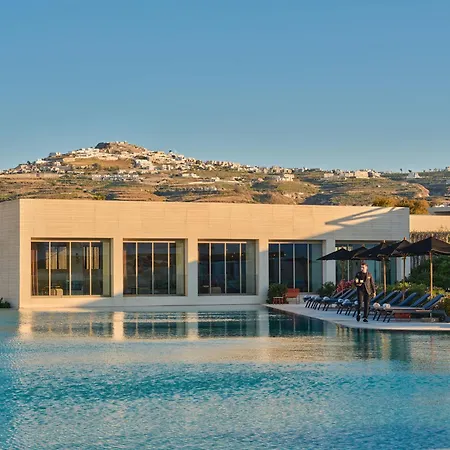 אתר נופש Nous Santorini, A Member Of Design 5*