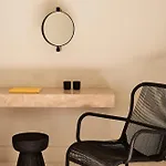 Nous Santorini