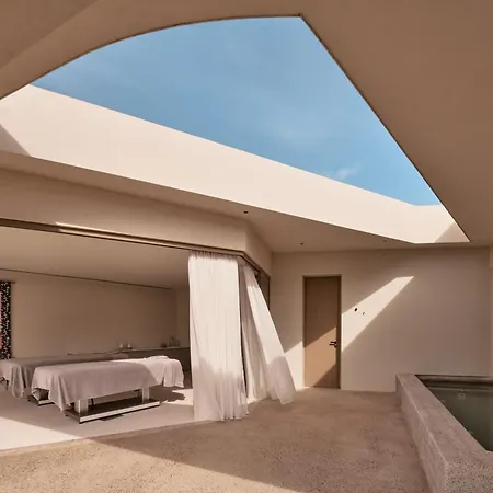Nous Santorini Resort