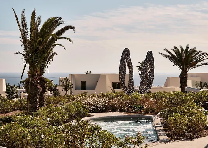 Nous Santorini 5* Mesaria