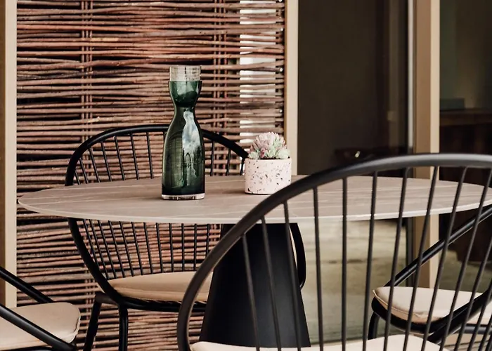 Nous Santorini Μεσαριά