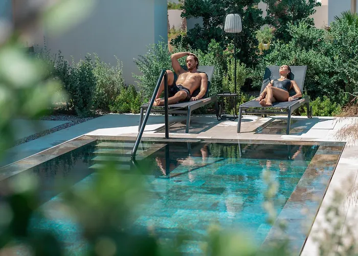 Nous Santorini 5* Μεσαριά