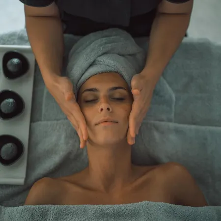 אתר נופש Nous Santorini מסאריה