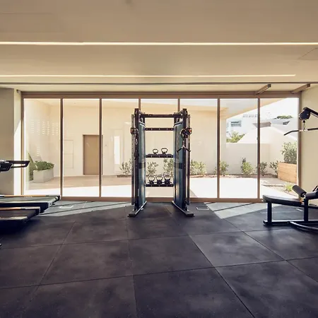 אתר נופש Nous Santorini 5*